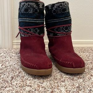 Toms Nepal suede boots size 7